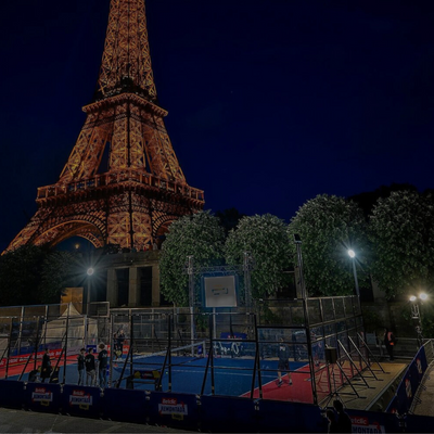 Padellen onder de Eiffeltoren: unieke foto's