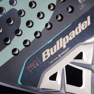 Bullpadel VERTEX 04 W 24 - Delfina Brea padel racket